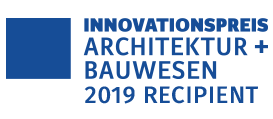 A blue square and blue text next to it saying "Innovationspreis Architektur + Bauwesen 2019 Recipient"